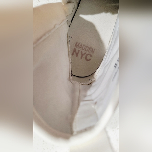 Steve Madden NYC White Lace-Up Boots | Size 10 Chic Street Style Boots - Picture 5 of 5